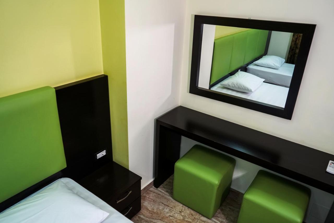 Hotel Magic Gjirokaster Ngoại thất bức ảnh