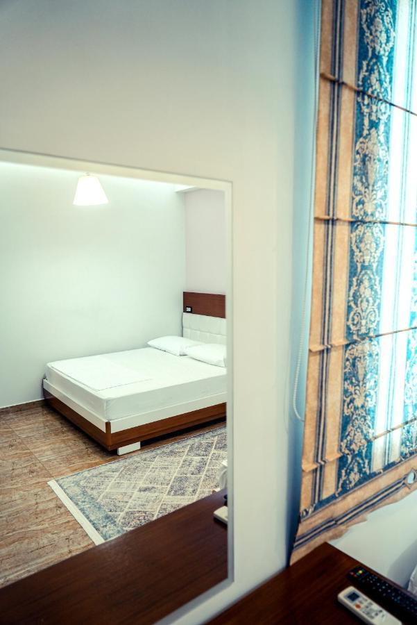 Hotel Magic Gjirokaster Ngoại thất bức ảnh